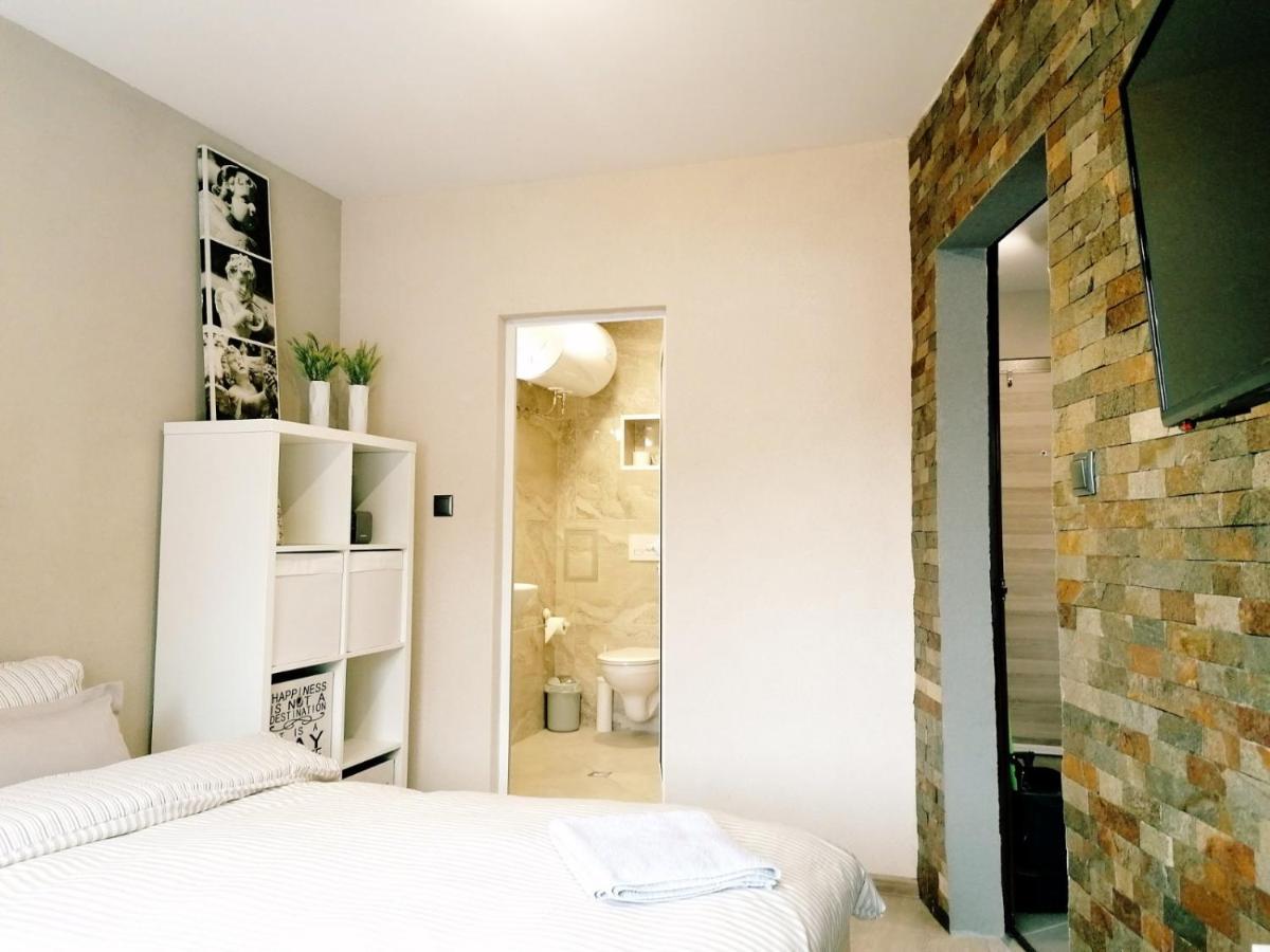 Appartamento Арт Мезонет Salem Velingrad Esterno foto